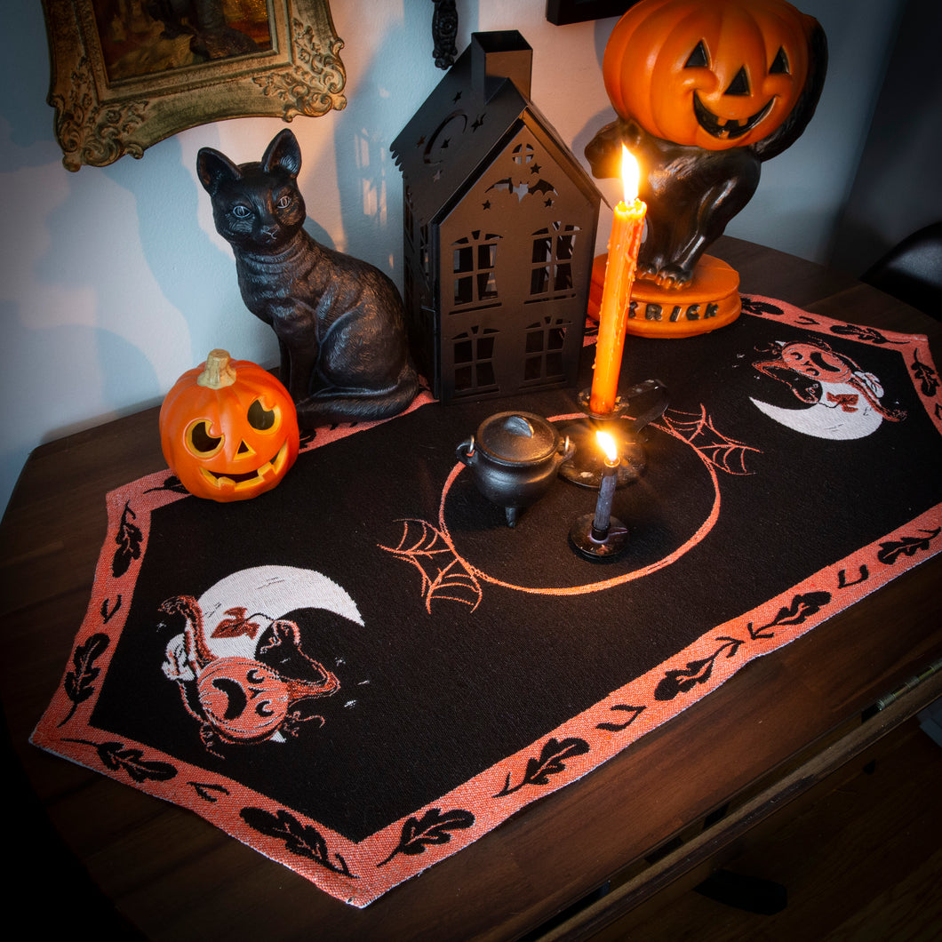 Pumpkins Grin Woven Tapestry Runner
